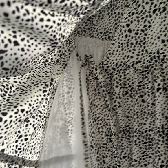 Tiered White with Black Midi Wrap Dress - Picture 6 of 14